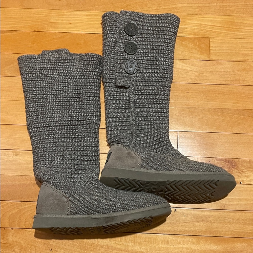 UGG Cardy Gray Knit Convertible Boots - Picture 9 of 9